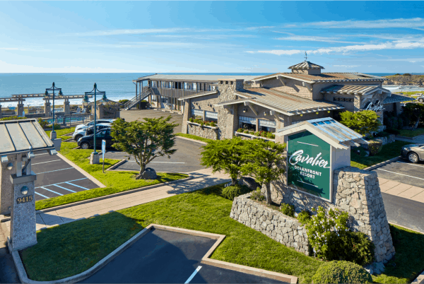 Links to Cavalier Oceanfront Resort