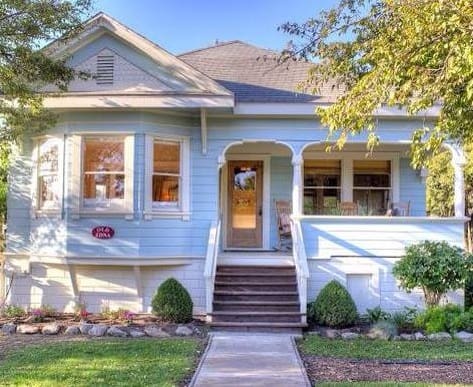 Links to Old Edna Vacation Farmhouse