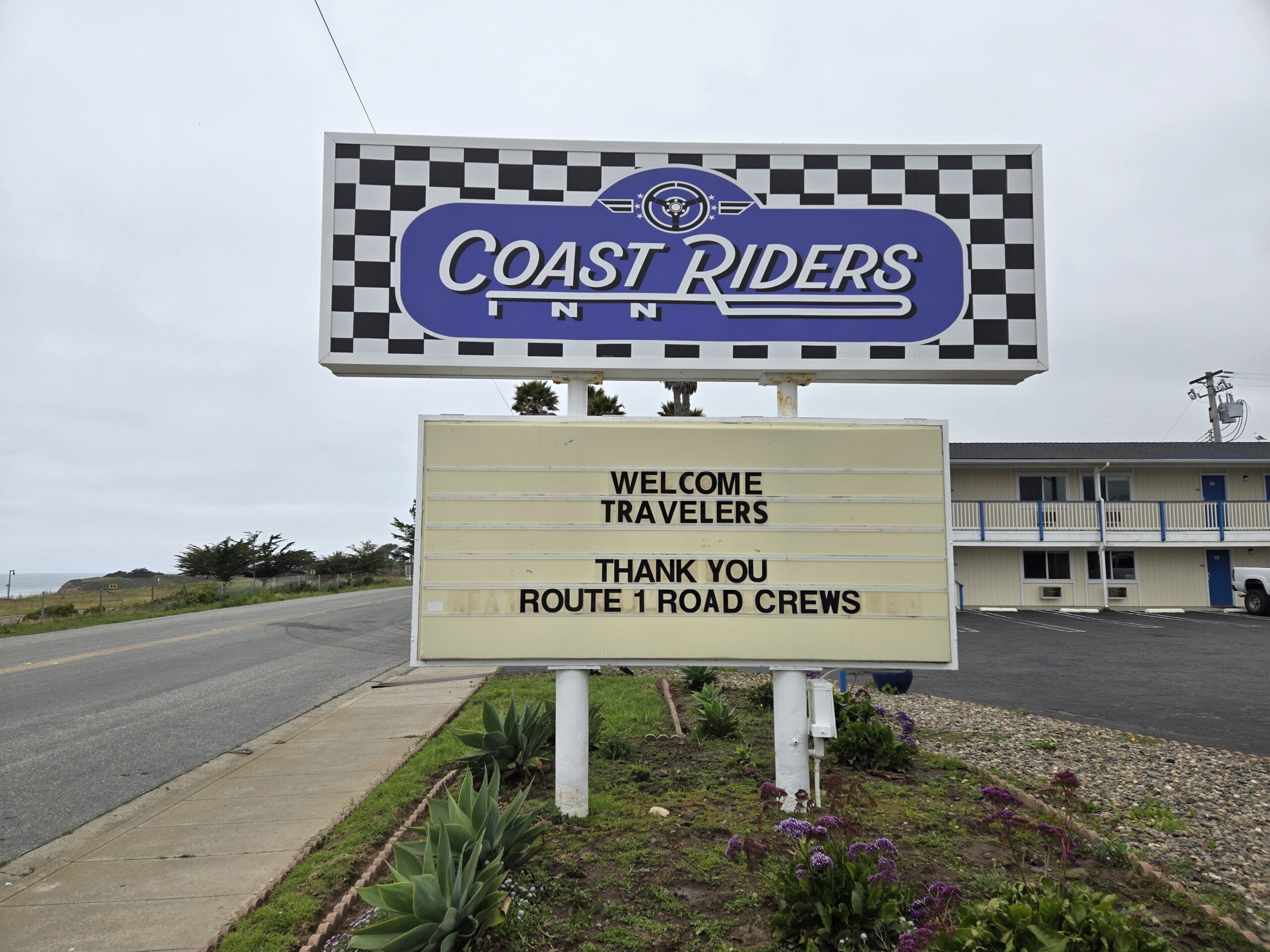 Links to Coast Riders Inn