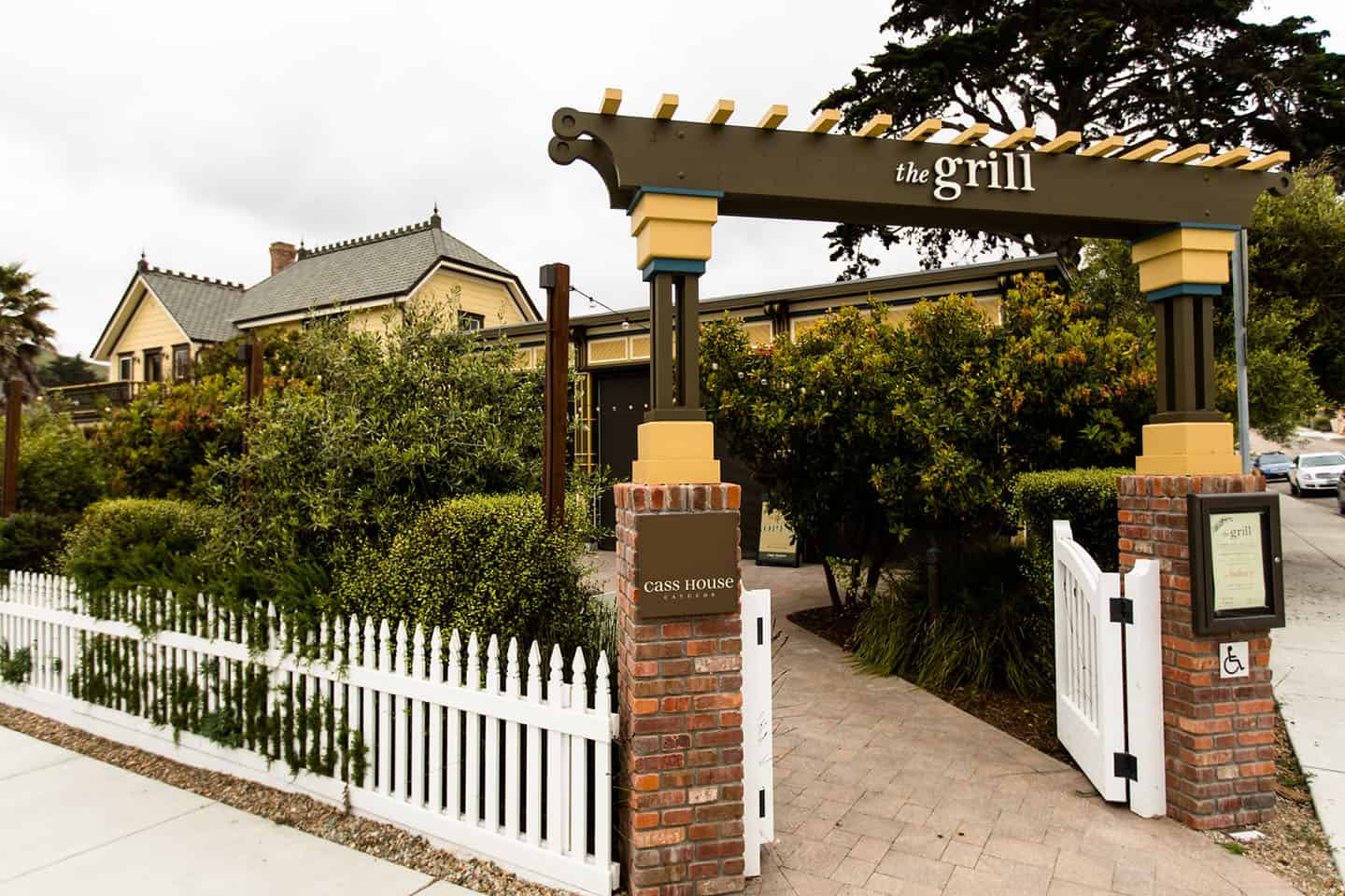 The Cass House Grill Sign