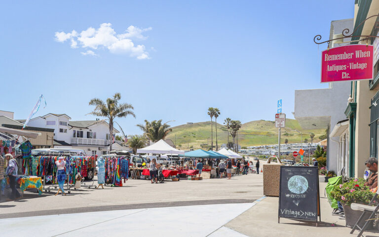 Downtown Cayucos | Restaurants, Shopping, Events | Steps to the Beach