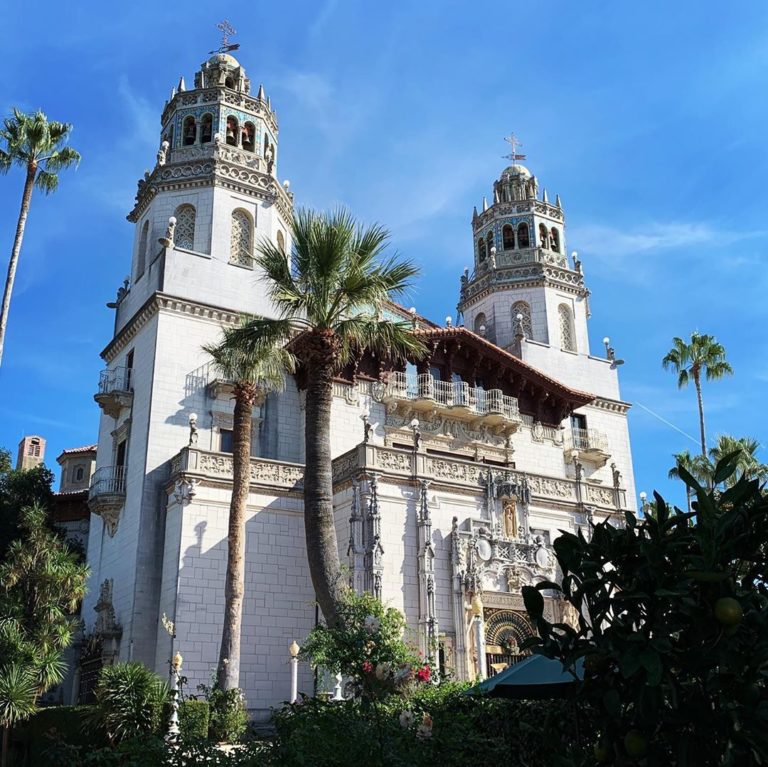 Links to Martha Stewart Invites You to Hearst Castle’s Garden