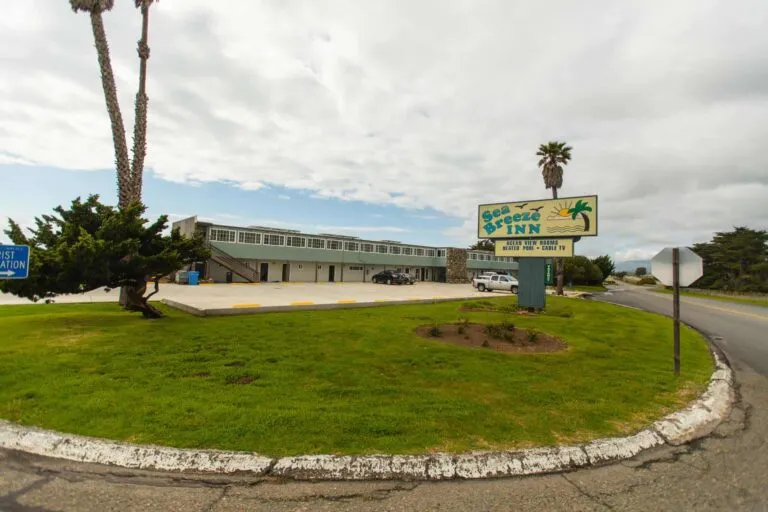 Links to Sea Breeze Inn