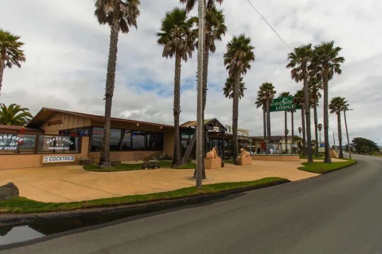 Links to San Simeon Lodge