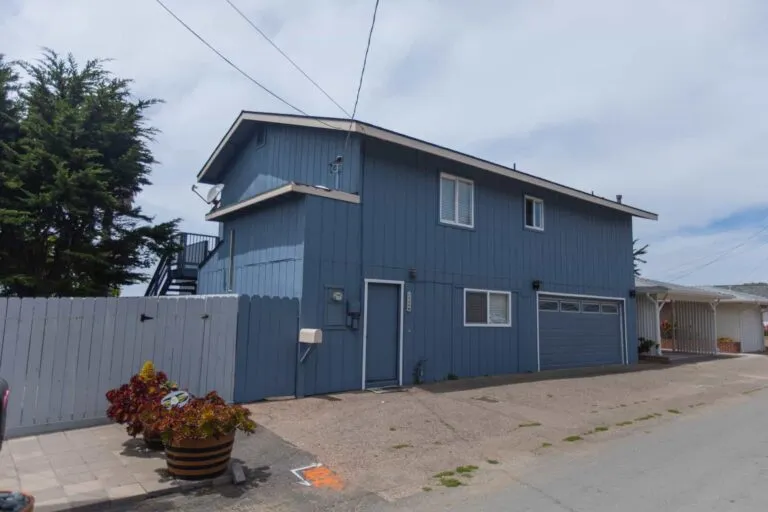 Links to Oceanfront Home with Grassy Yard & Stairs to the Beach