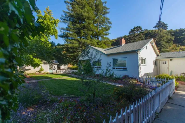 Links to Guest Cottage at Claiborne & Churchill Winery