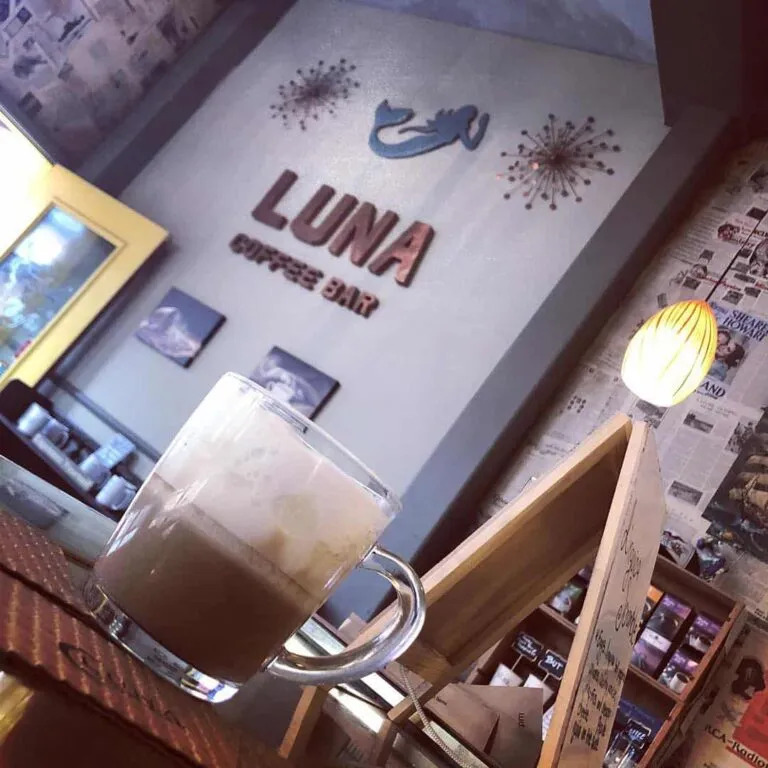 Links to Luna Coffee Bar