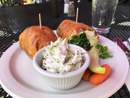Links to Celia's Garden Cafe