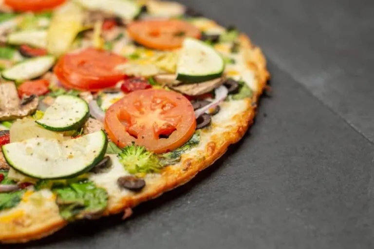 Links to Me n Ed's Pizzeria