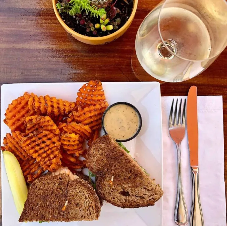 Links to Lunada Garden Bistro
