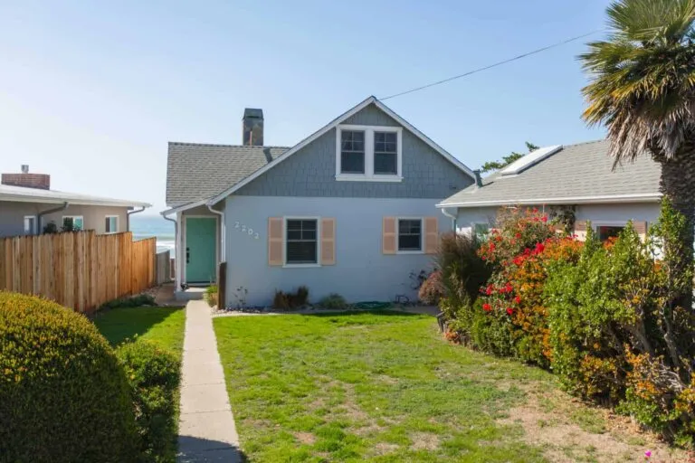 Links to Cozy Cape Cod Cottage