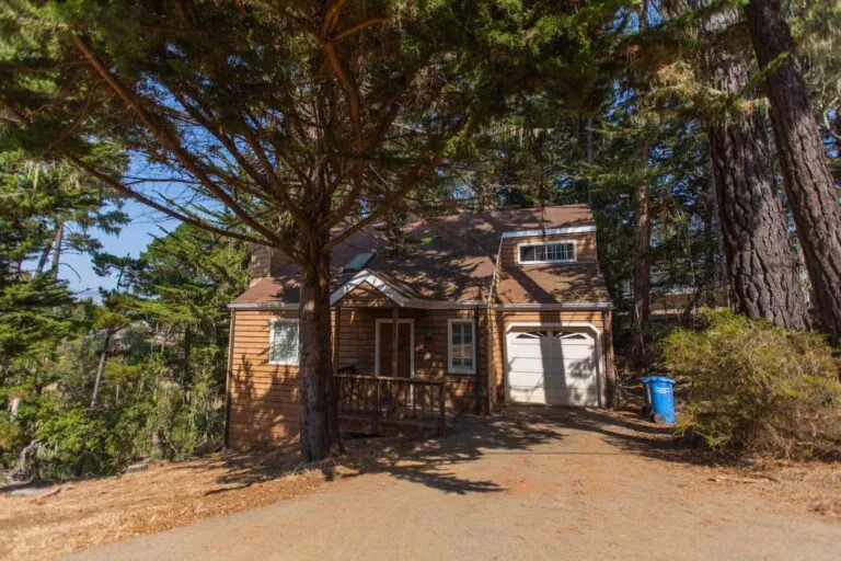 Links to Holly Hill Cottage