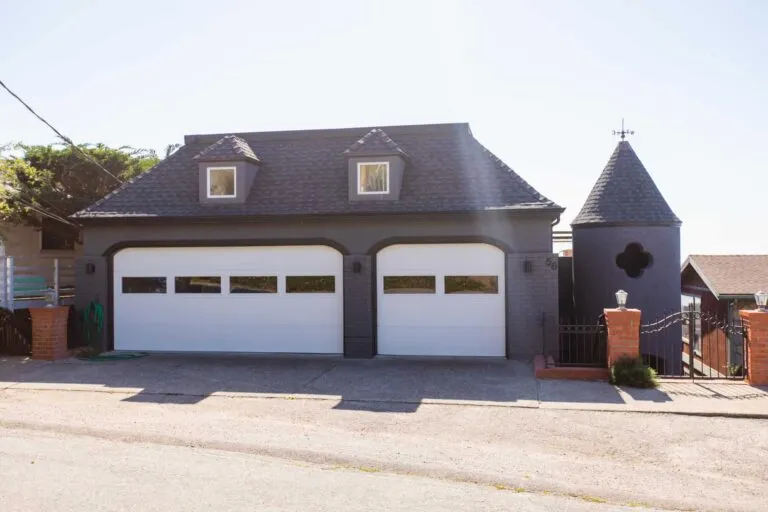 Links to Top of the World