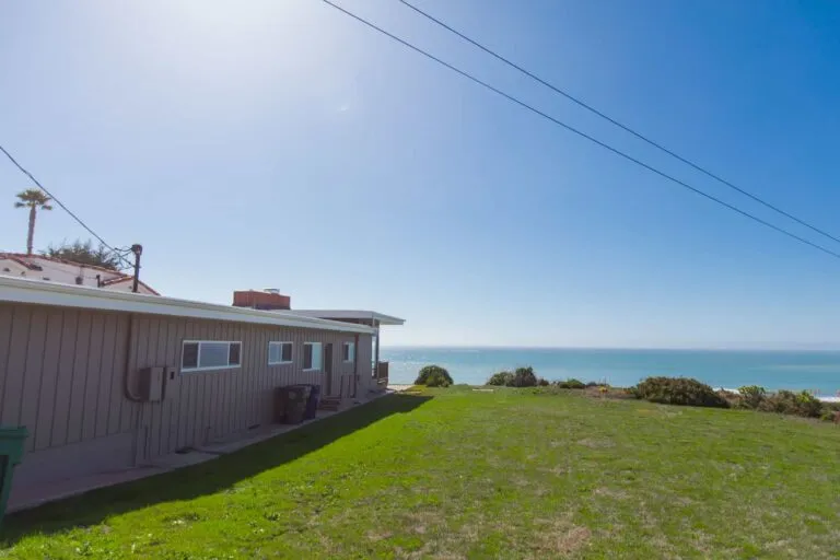 Links to Best Location! Best View!