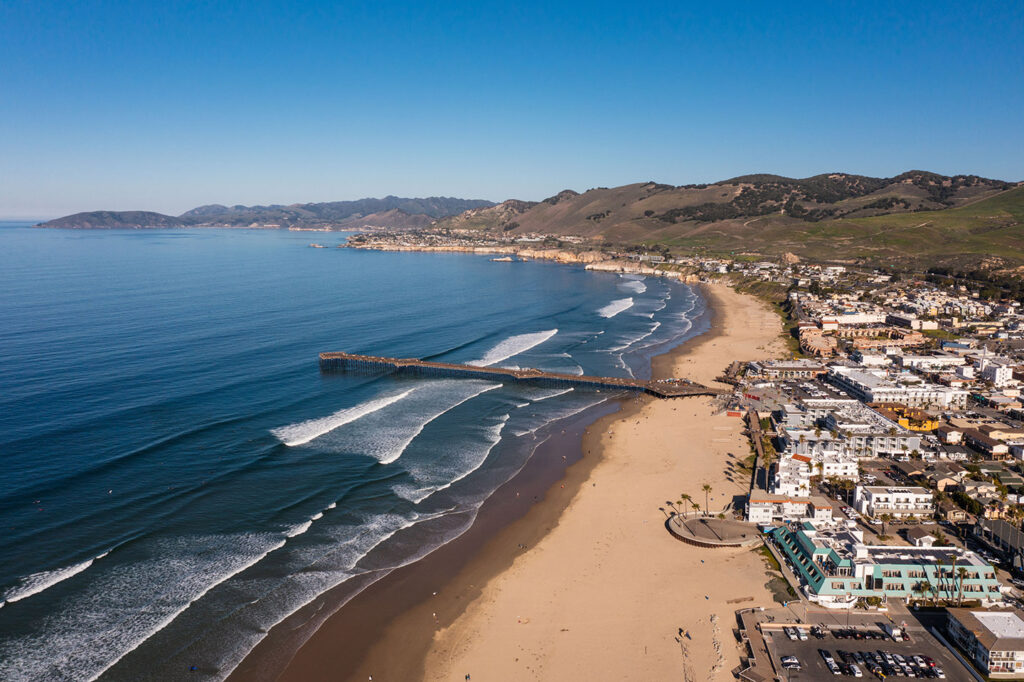 Pismo Beach Pier & Promenade - Highway 1 Road Trip