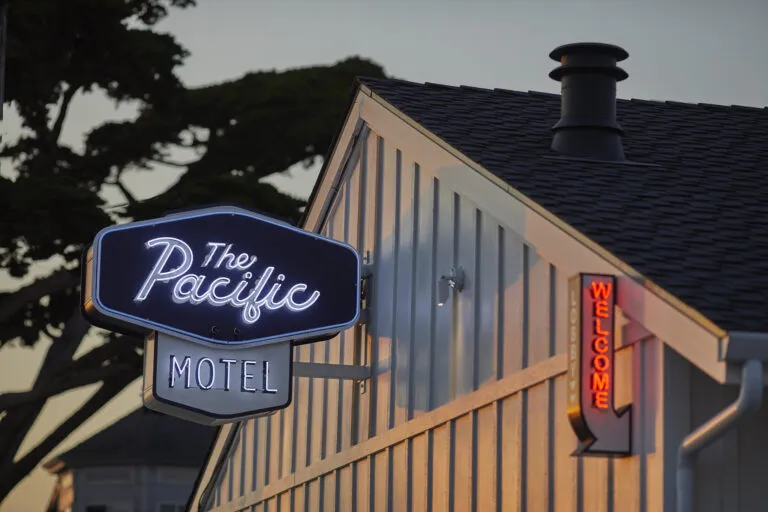 Links to Pacific Motel