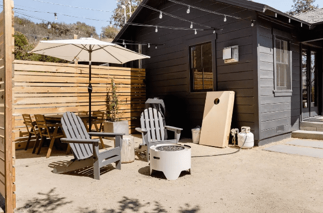 Links to Wild Hair Studio