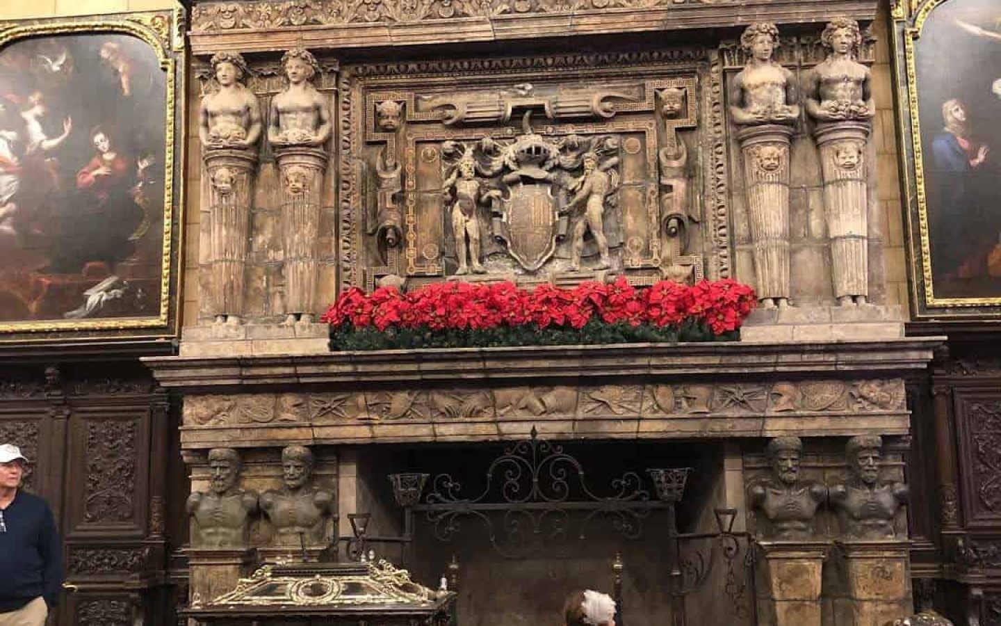 hearst-castle-fireplace-holiday-time